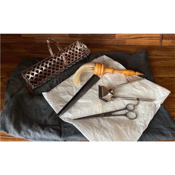 Antique Barbour Shop Nostalgia Clipper Comb & More