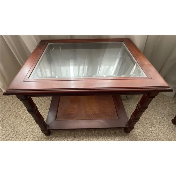 Vintage End Table 26x21x22 Wood & Glass