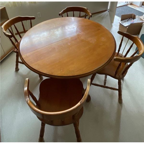 Maple Dining Table w/ 4 Chairs