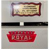 Image 3 : Vintage Typewriter "Royal's w/ Dust Cover