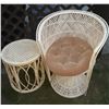 Image 1 : Wonderful Wicker Chair w/ Side Table 29x28x47