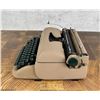 Image 2 : Remington Quiet Riter Typewriter