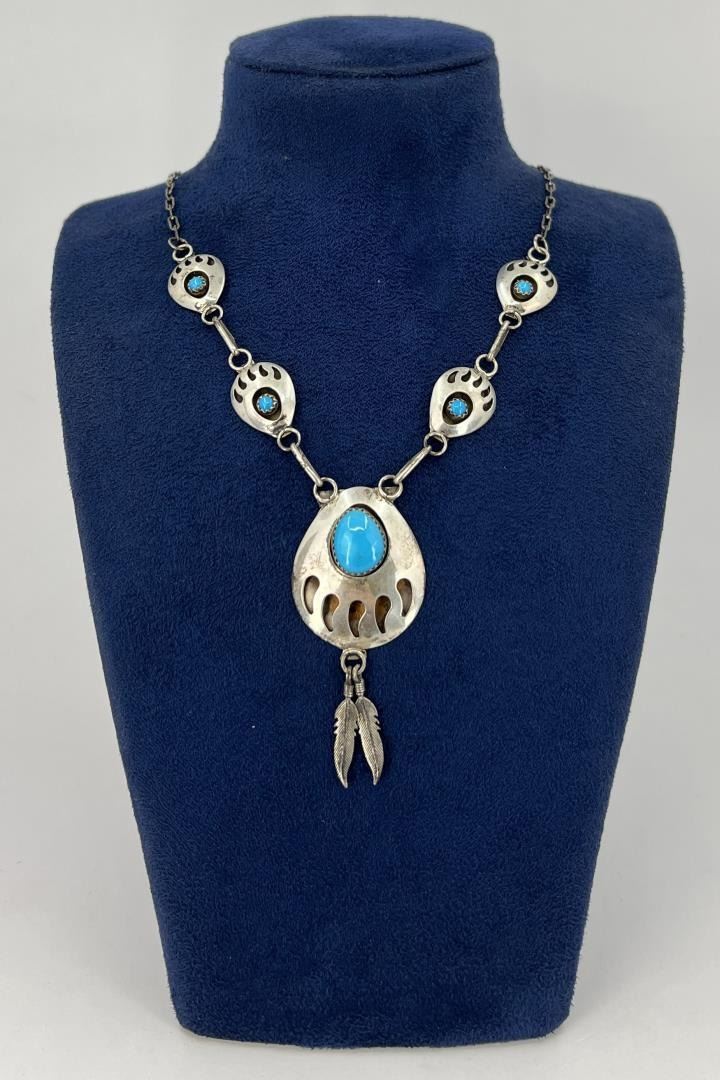 Navajo Sterling Silver Bear Paw Necklace