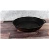 Image 2 : Cast Iron No 16 #16 Skillet Frying Pan