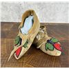 Image 1 : Cree Native American Indian Moccasins