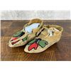 Image 2 : Cree Native American Indian Moccasins