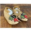 Image 3 : Cree Native American Indian Moccasins