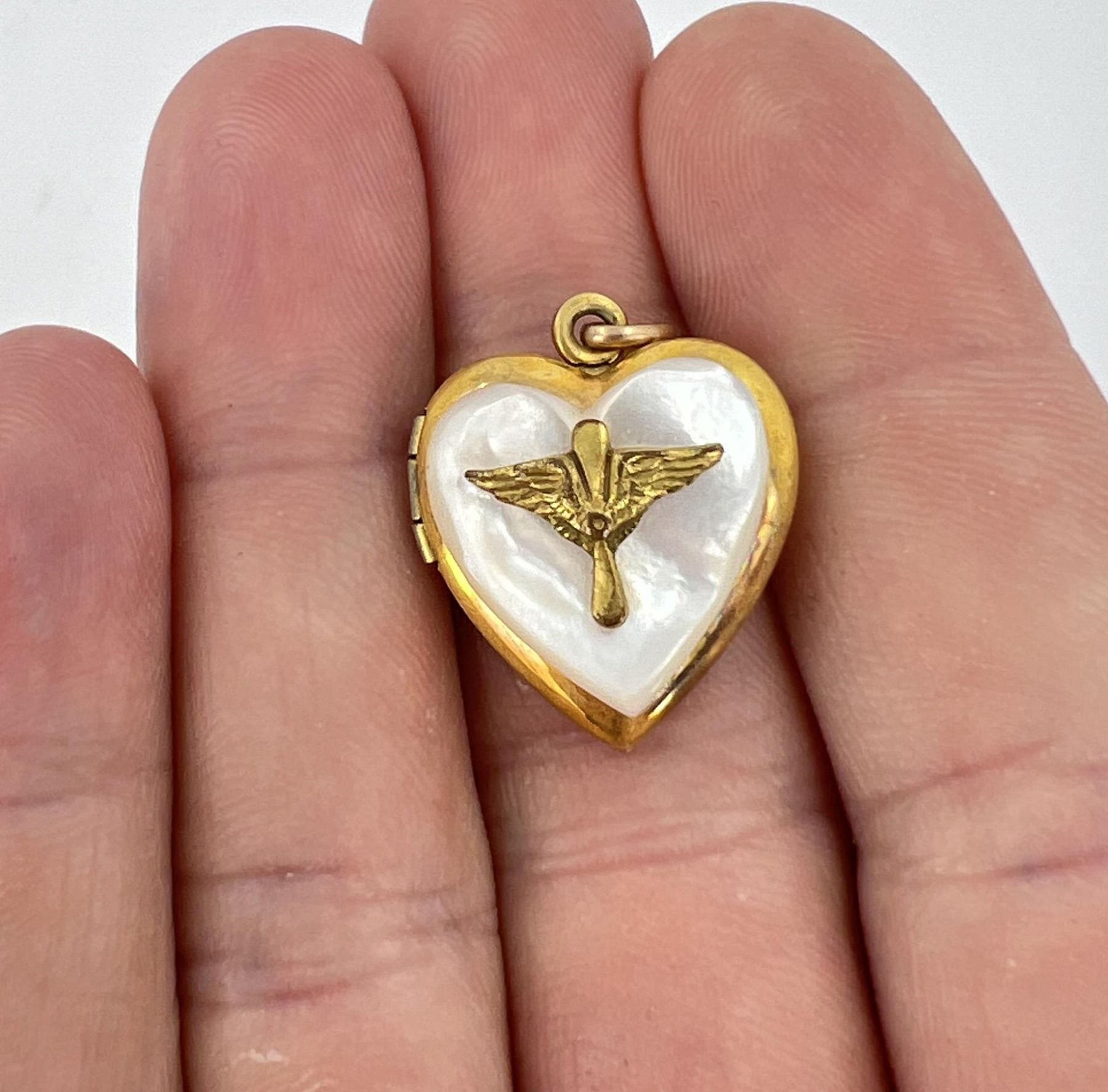 WW2 US Army Air Corps Sweetheart Locket