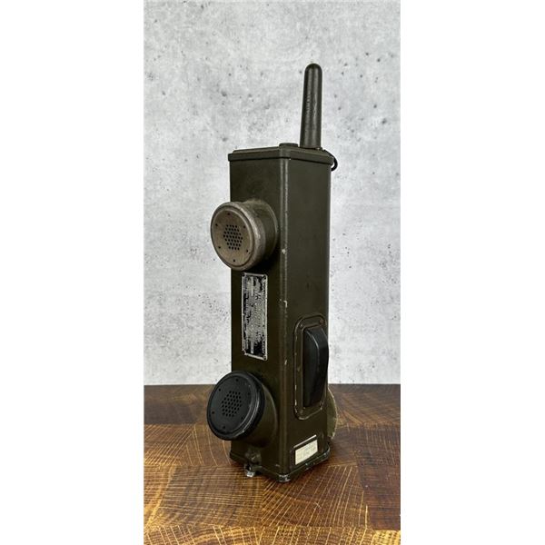 Signal Corps US Army Radio Transceiver BC-611-F