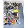 Image 4 : Large Grouping of Lego