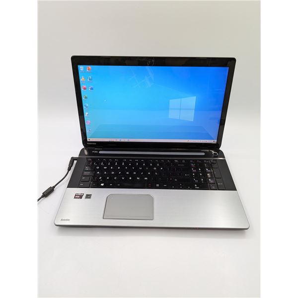 Toshiba Satellite S70D-A Laptop - SKU 5698