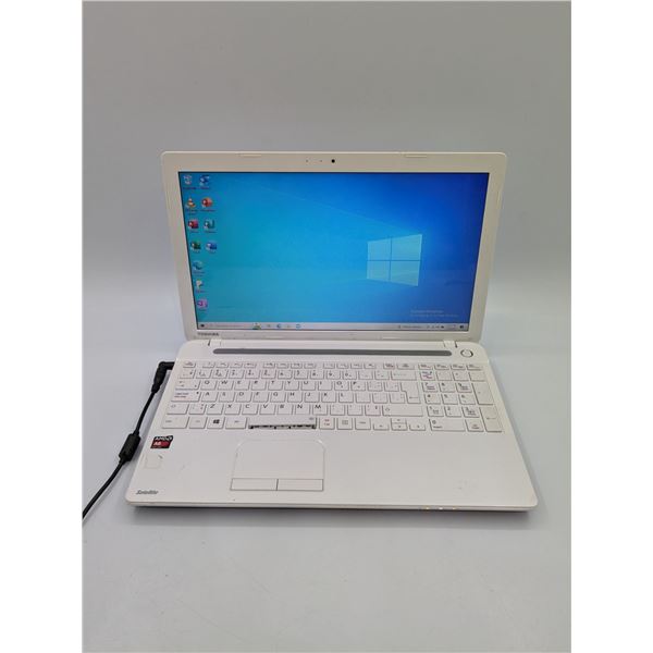 Toshiba Satellite C50D-A Laptop - SKU 5709