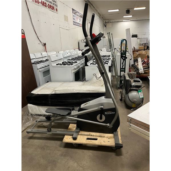 Tempo 615E Elliptical