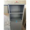 Image 2 : Metal Storage Cabinet
