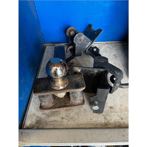 Receiver Hitch & Sway Bar Brackets