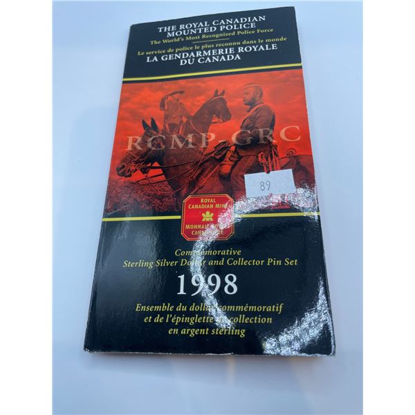1998 RCMP Dollar and Pin Collector Set 27.57g 925 Silver