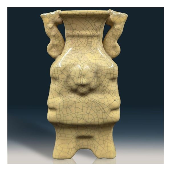 Chinese Song Style Ge Kiln Yellow Crackle Glazed Four-Footed Vase