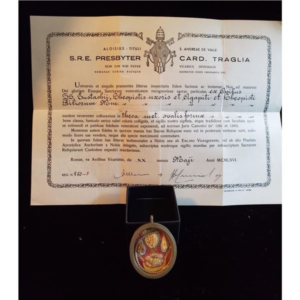 Grand large 1st class relics of 3 saints in a large oval silver theca with authentication document