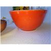 Image 11 : Vintage Pyrex & More A