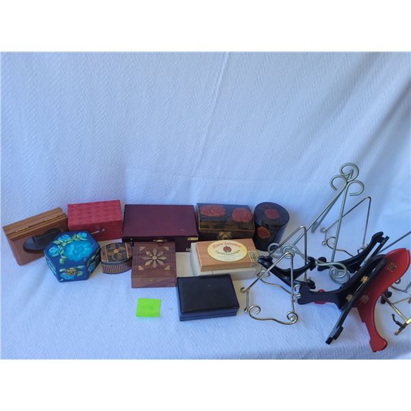 Jewelry Boxes & Stands A