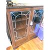 Image 1 : China Cabinet A