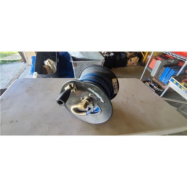 AIR HOSE AND REEL BLACK