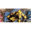 Image 2 : SALA SAFETY HARNESS IN  DUFFEL BAG
