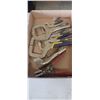 Image 1 : WELDING VISE  CLAMPS PLIERS