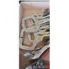 Image 3 : WELDING VISE  CLAMPS PLIERS