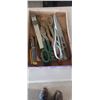 Image 1 : WIRE CUTTERS ASSORTED IN BOX