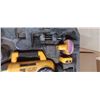 Image 5 : DEWALT DRYWALL LEVELLER KIT