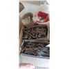 Image 2 : BIN BOX OF BOLTS