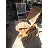 Image 5 : Folding wood chairs,table A