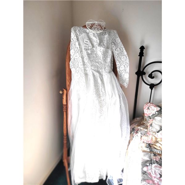 Vintage wedding gown small A