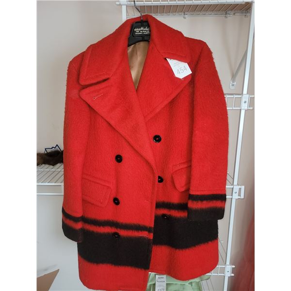 Vintage coat size small, A