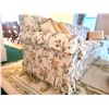 Image 5 : Sofa A