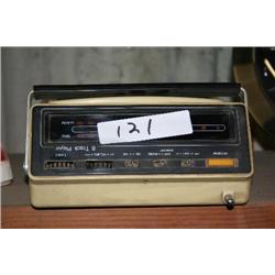 8 TRACK PLAYER