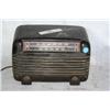 Image 1 : ANTIQUE RADIO