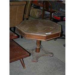 RED LAP TABLE