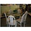 Image 1 : GLASS DINNING TABLE