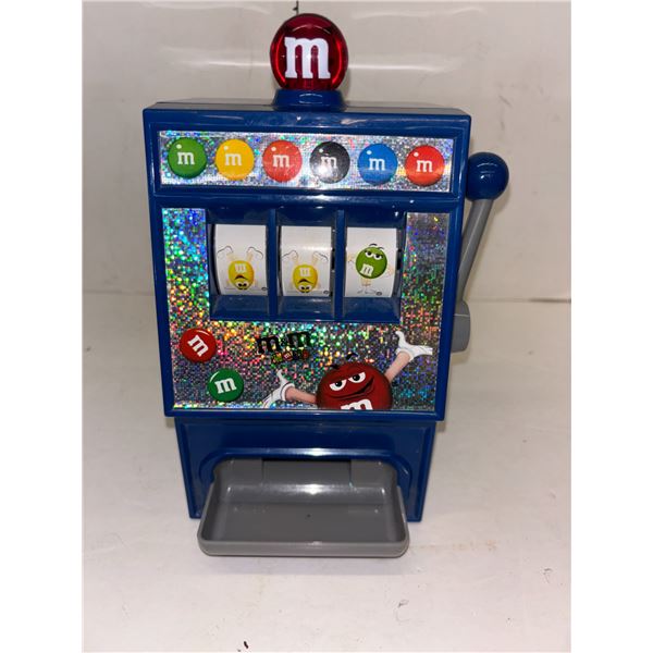 M&M Candy Dispenser Slot Machine - Works