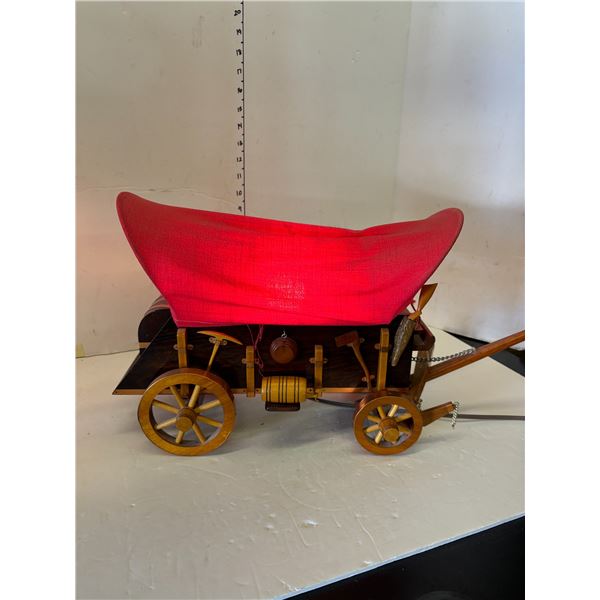 MCM Detailed Chuckwagon Lamp