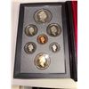 Image 2 : 1992 Canadian Mint Set with Sterling Silver Dollar