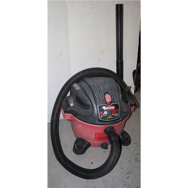 CRAFTSMAN 5.0 HP WET/ DRY VAC WITH SOME