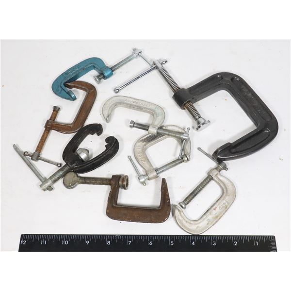 BAG OF ASSORTED CLAMPS