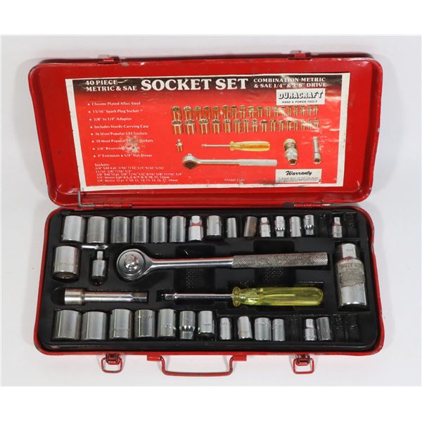 METRIC AND SAE SOCKET SET IN CASE