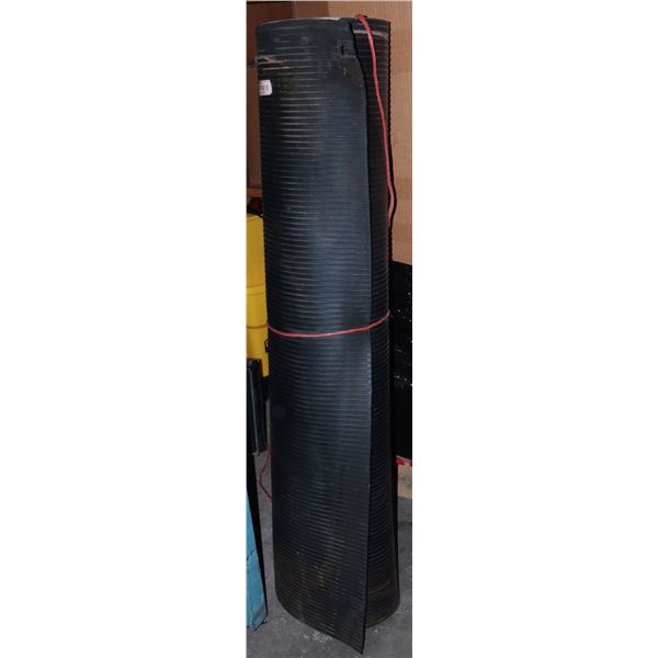 HEAVY DUTY RUBBER MAT