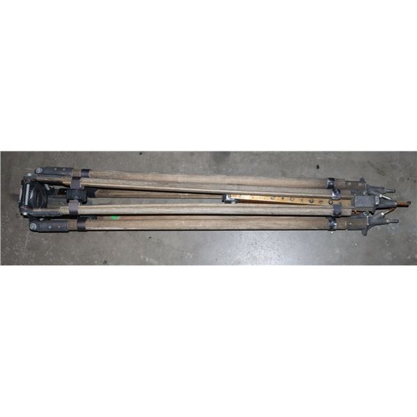 MILLAR CAMERA TRIPOD