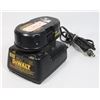 Image 1 : DEWALT DW9116 BATTERY CHARGER WITH BATTERY
