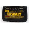 Image 2 : DEWALT DW9116 BATTERY CHARGER WITH BATTERY